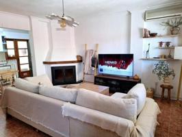 Casa en venta en Villena photo 0