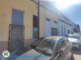 Nave industrial en venta en La Puebla de Cazalla, La Puebla De Cazalla photo 0