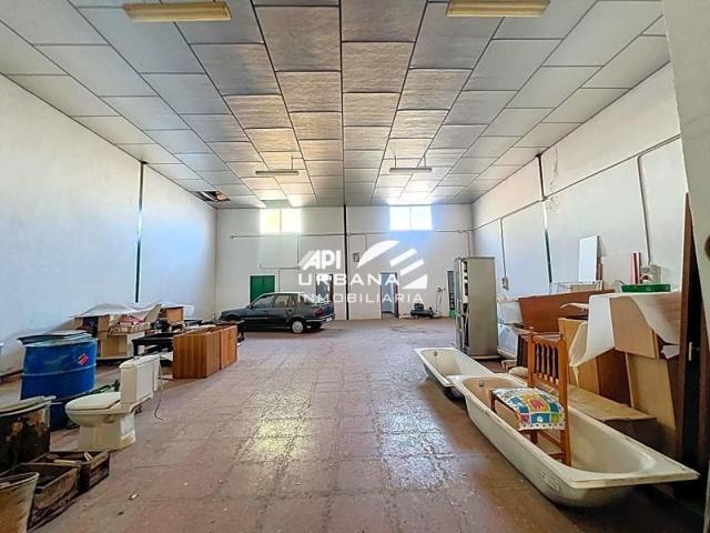Nave industrial en venta en Lucena, Calle Antonio Fernández Sánchez, 14900 photo 0