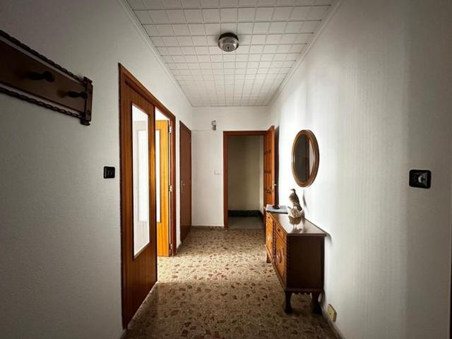 Casa en venta en Carlet, Centro photo 0