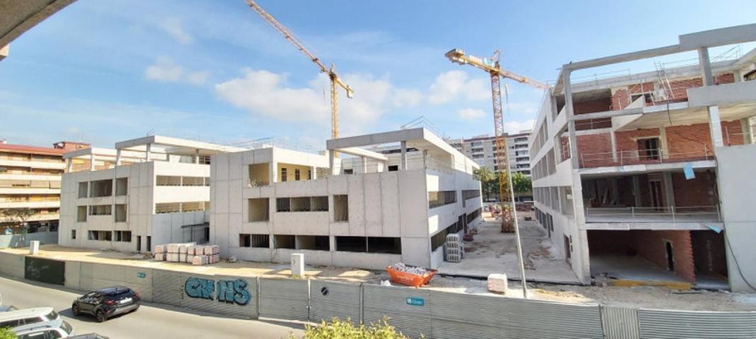 Oficina en venta en Gandia, Gandia photo 0