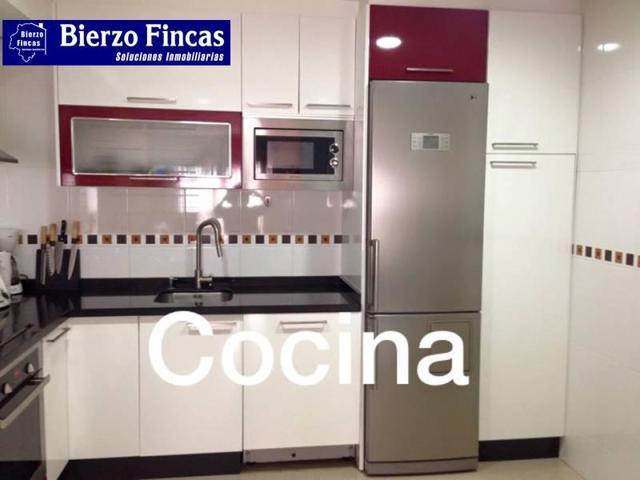 Apartamento en venta en Ponferrada, Centro photo 0