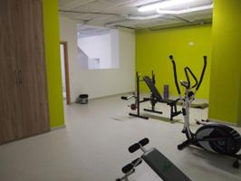 Local comercial en venta en Ponferrada, Alta photo 0