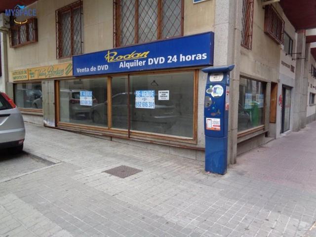 Local comercial en venta en Ávila, Centro photo 0