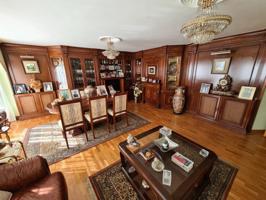 Piso en venta en La Bañeza, Centro photo 0