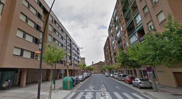 Local comercial en venta en Logroño, Avda. La Paz photo 0