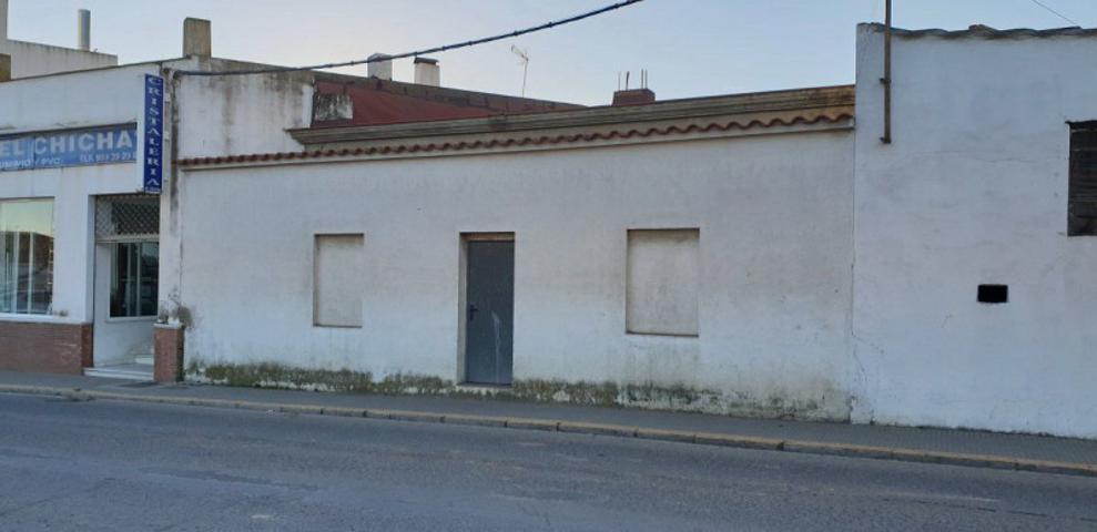 Local comercial en venta en Cartaya, Cartaya photo 0