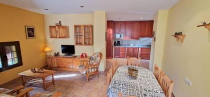 Casa en venta en Albuñuelas, Centro photo 0