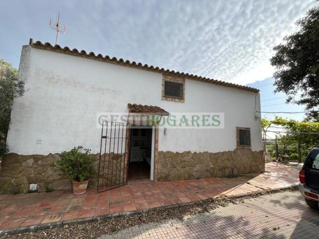 Casa con terreno en venta en Chiclana de la Frontera photo 0