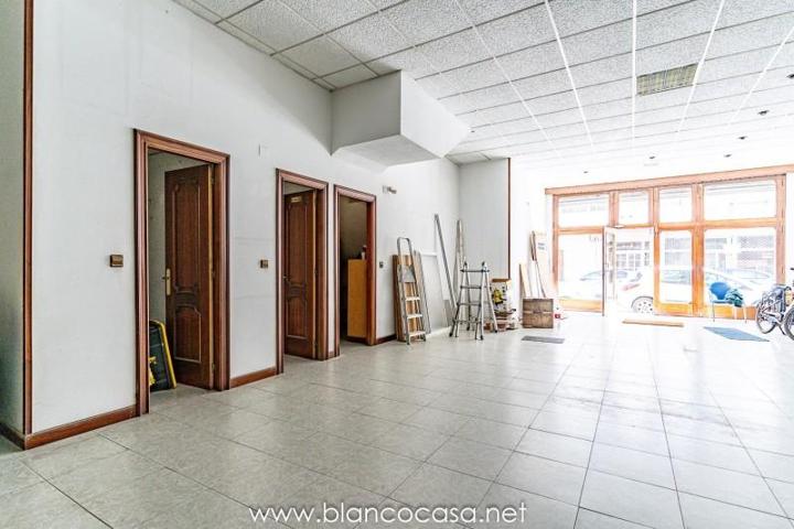 Local comercial en venta en Carballo, Rúa río anllóns photo 0