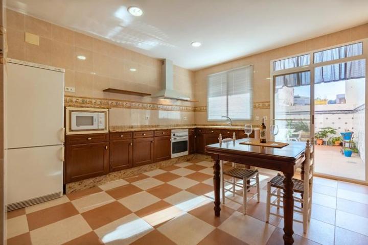 Casa en venta en Borriol, Pueblo photo 0