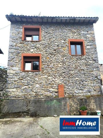 Casa en venta en Bimenes, Mesnada photo 0