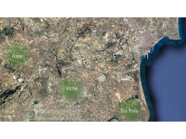 Terreno en venta en Elche photo 0