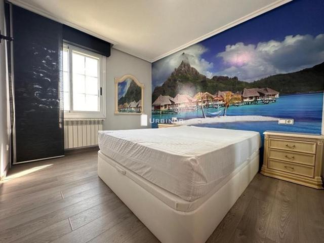 Casa en venta en San Cibrao das Viñas, Cumial photo 0