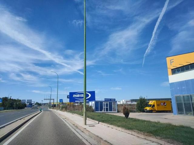 Nave industrial en venta en Burgos, Villafría - La Ventilla - Castañares photo 0