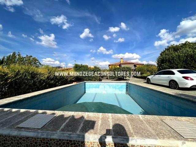 Chalet en venta en Lucena, Camino de la Torca, 14900 photo 0