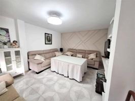 Chalet en venta en Los Santos de Maimona, Los Santos de Maimona photo 0