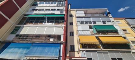 Piso en venta en Madrid, Calle Esteban Collantes, 28017 photo 0