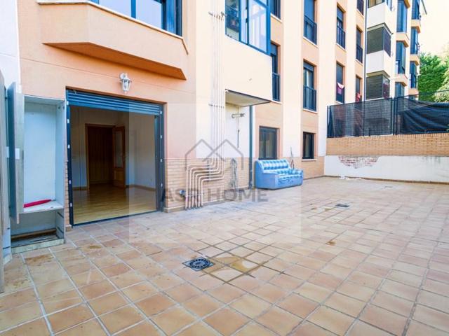 Planta baja en venta en Ávila photo 0