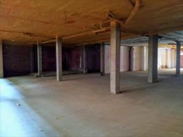 Local comercial en venta en Utebo, Utebo photo 0