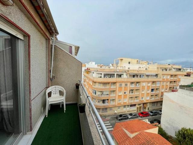 Apartamento en venta en Torrevieja, Centro photo 0