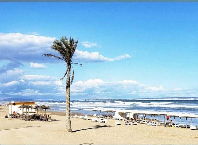 Piso en venta en Guardamar del Segura photo 0