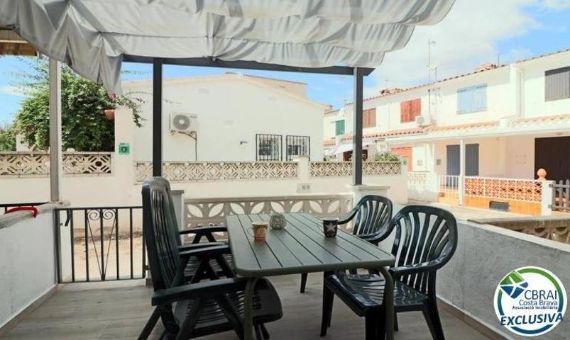 Casa en venta en Empuriabrava, Sant Maurici photo 0
