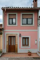 Casa en venta en Villaviciosa, Amandi photo 0