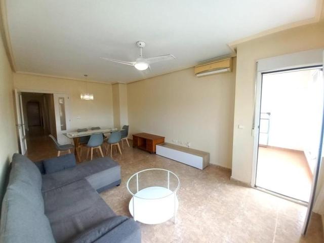 Apartamento en venta en Torrevieja, Centro photo 0