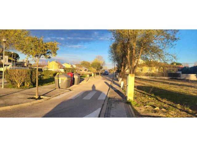 Terreno en venta en Fuente el Saz de Jarama photo 0