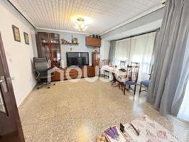 Piso en venta en Benetússer photo 0