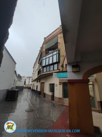 Piso en venta en Arahal, Arahal photo 0