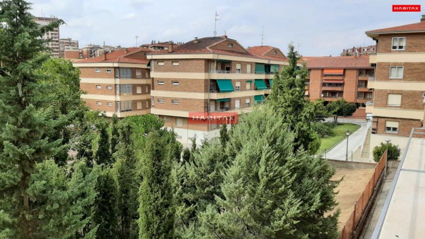 Piso en venta en Zamora, Candelaria photo 0