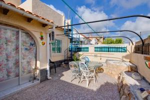 Adosada en venta en Pilar de la Horadada, Pinar de Campoverde photo 0