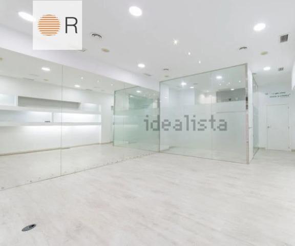 Local comercial en venta en Córdoba, Zoco photo 0