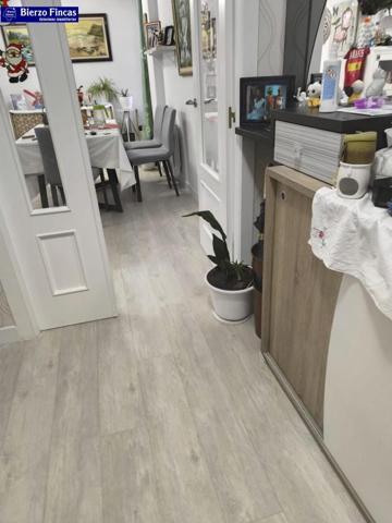 Piso en venta en Ponferrada, La Cemba photo 0