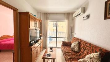 Apartamento en venta en Torrevieja, Torrevieja photo 0