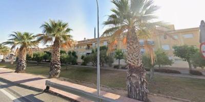 Piso en venta en Roda de Barà, Centro photo 0