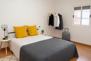 Aticos en venta en Almería, Carrefour photo 0