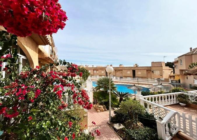 Duplex en venta en Torrevieja, Miramar - Torre del Moro photo 0