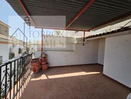 Casas de pueblo en venta en Torrox photo 0