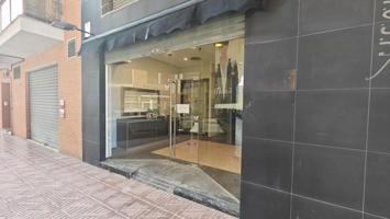 Local comercial en venta en Buñol, Nuevo bunol photo 0