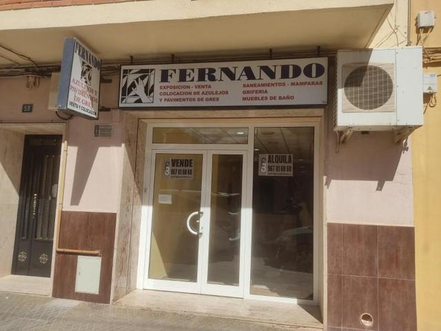 Local comercial en venta en Almansa, San Roque photo 0