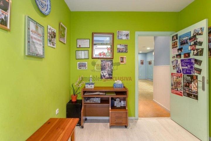 Local comercial en venta en Cúllar Vega, CENTRO photo 0