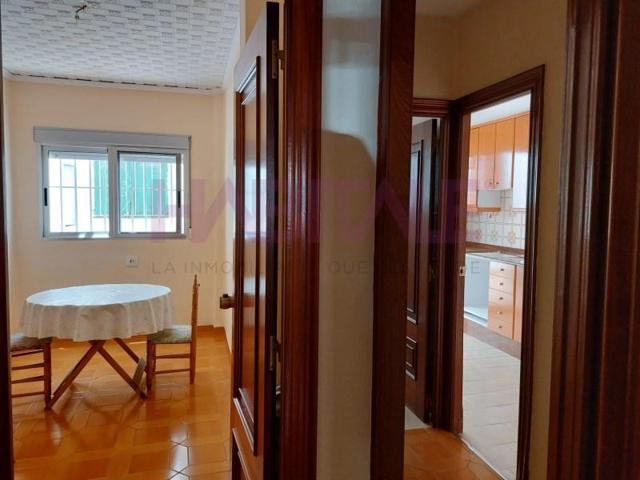 Piso en venta en Burjassot photo 0