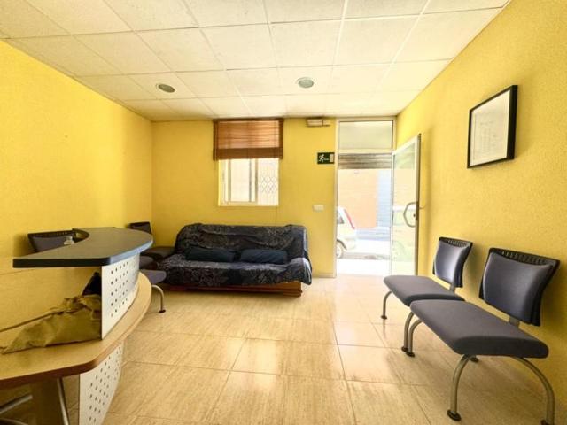 Local comercial en venta en Alicante, El Palmeral-Urbanova-Tabarca photo 0