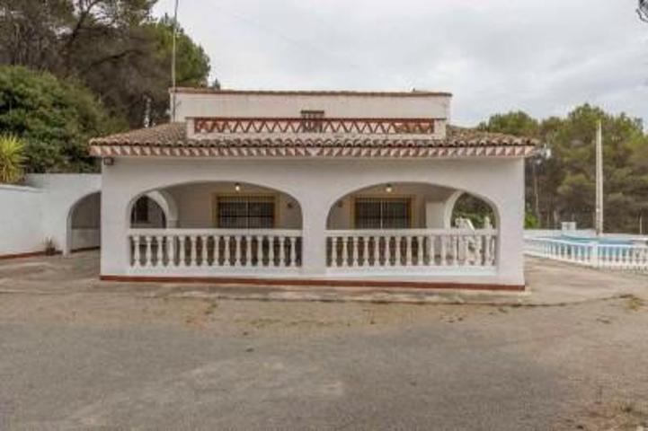 Chalet en venta en Sagunto, Sagunto photo 0