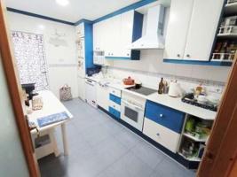 Apartamento en venta en Valdepeñas, Convento photo 0