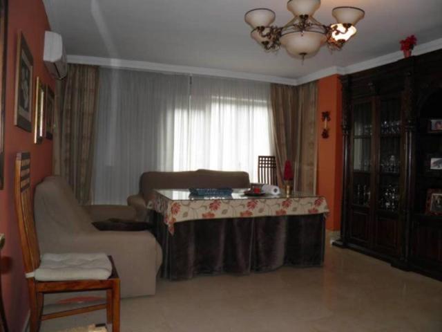 Piso en venta en Loja, Avda. Rafael Perez del Alamo photo 0