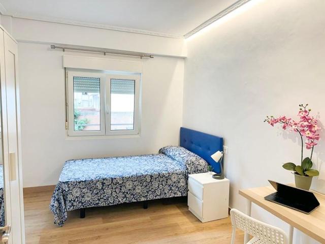 Piso en venta en Torrelavega, Centro photo 0